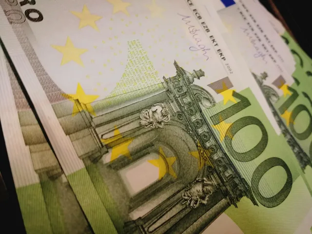 euro, money, cash register, loan, finances, coins, currency, business, dime, cash, bills, savings, coin, minor, bank note, cents, rich, pennies, wealth, income, the market, financial, the background, price, europe, european, crisis, bank, bill, economy, banking, invest, investments, door, money, money, money, money, money, cash register, loan. Operations plans for a bank loan: how the lender reads capacity